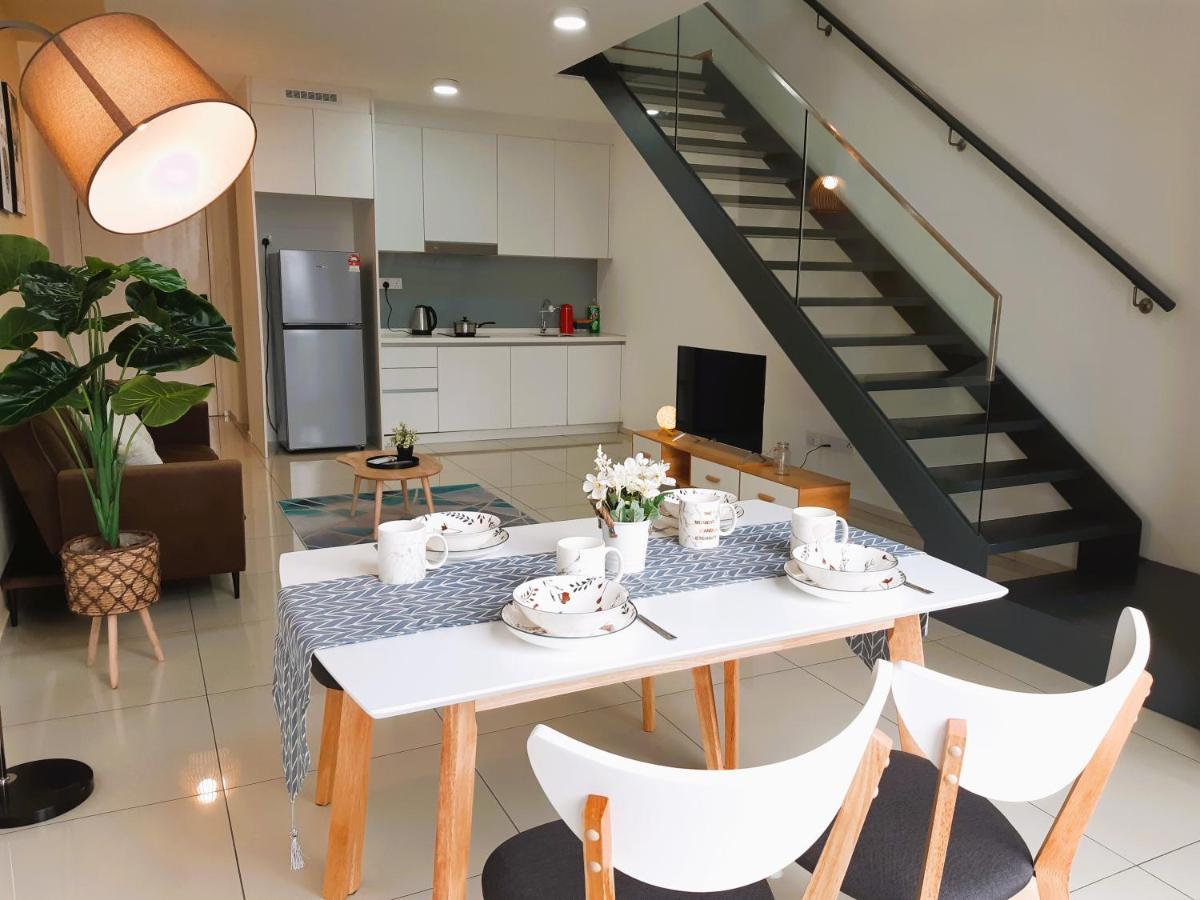 Ekocheras Duplex Suite By Ohana Home Kuala Lumpur Buitenkant foto