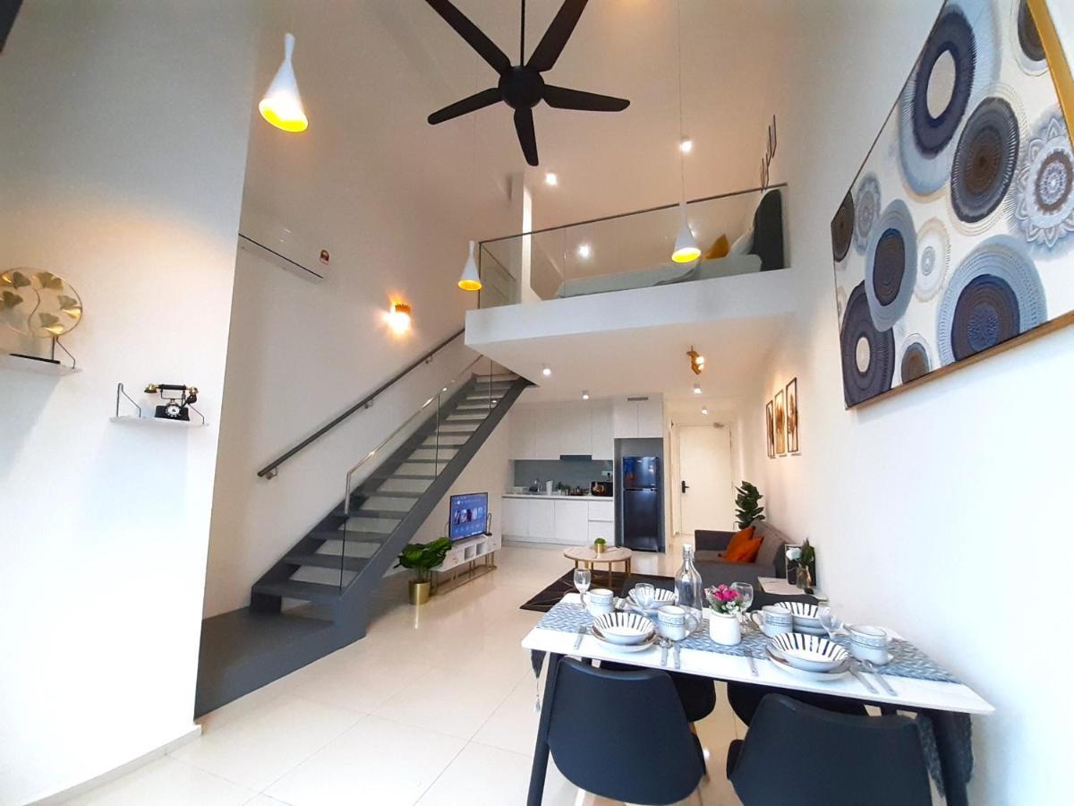 Ekocheras Duplex Suite By Ohana Home Kuala Lumpur Buitenkant foto
