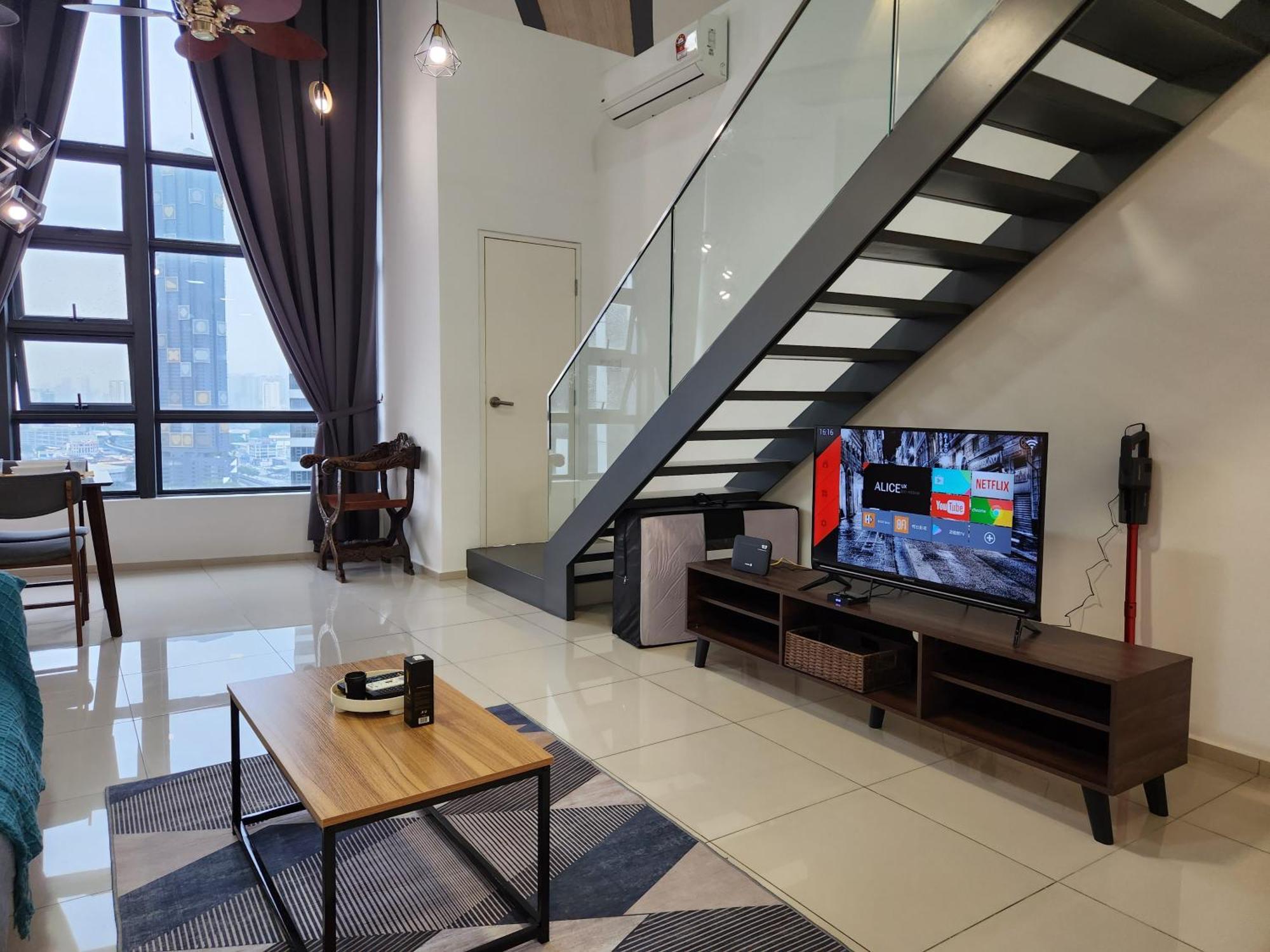 Ekocheras Duplex Suite By Ohana Home Kuala Lumpur Buitenkant foto