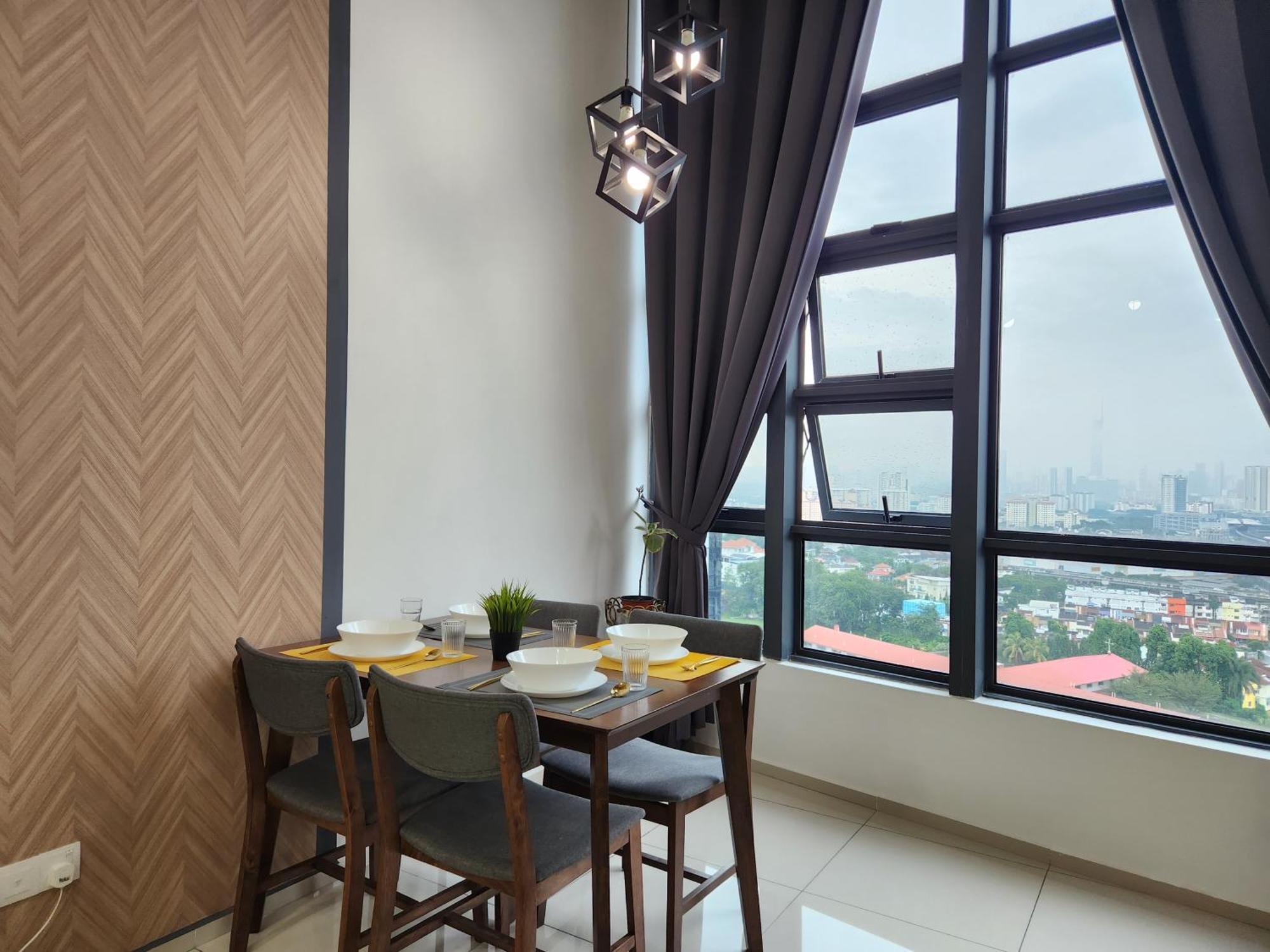Ekocheras Duplex Suite By Ohana Home Kuala Lumpur Buitenkant foto